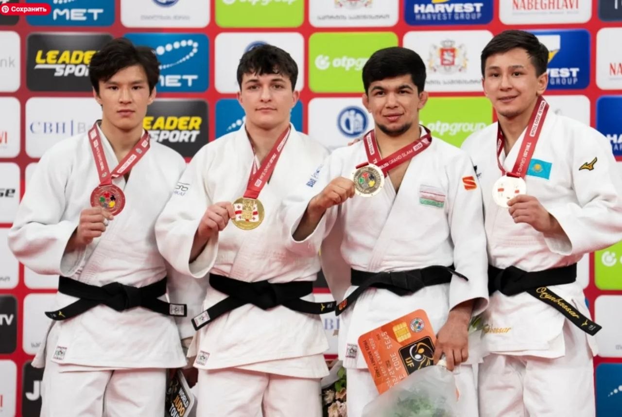 Дзюдоист из Тувы Ачыты Домбуу завоевал серебряную медаль на турнире «Большого шлема» в Тбилиси Дзюдоист из Тувы Ачыты Домбуу завоевал серебряную медаль на турнире «Большого шлема» в Тбилиси