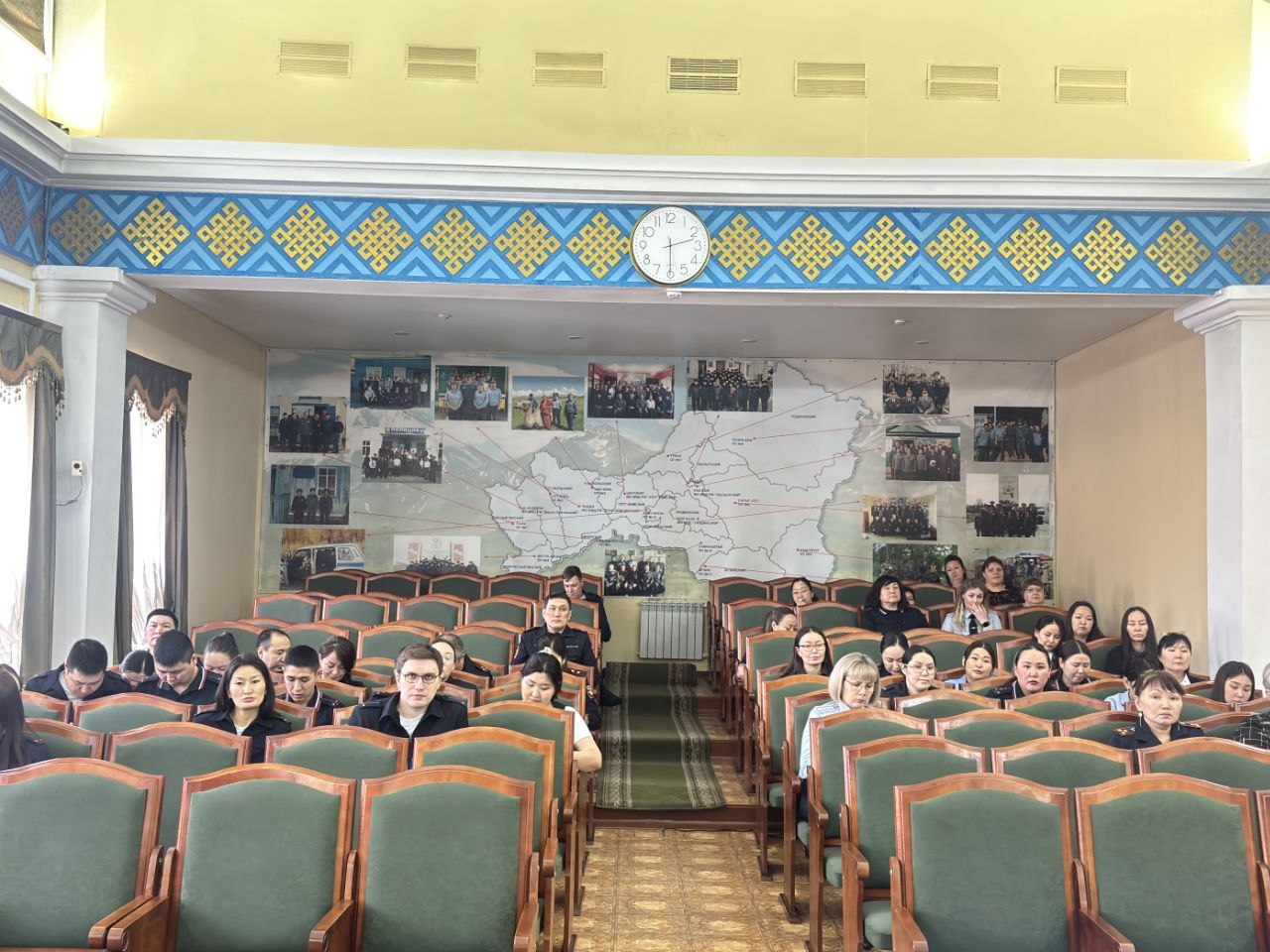 В преддверии 40-й годовщины аварии на Чернобыльской АЭС в МВД по Республике Тыва состоялось тематическое мероприятие В преддверии 40-й годовщины аварии на Чернобыльской АЭС в МВД по Республике Тыва состоялось тематическое мероприятие