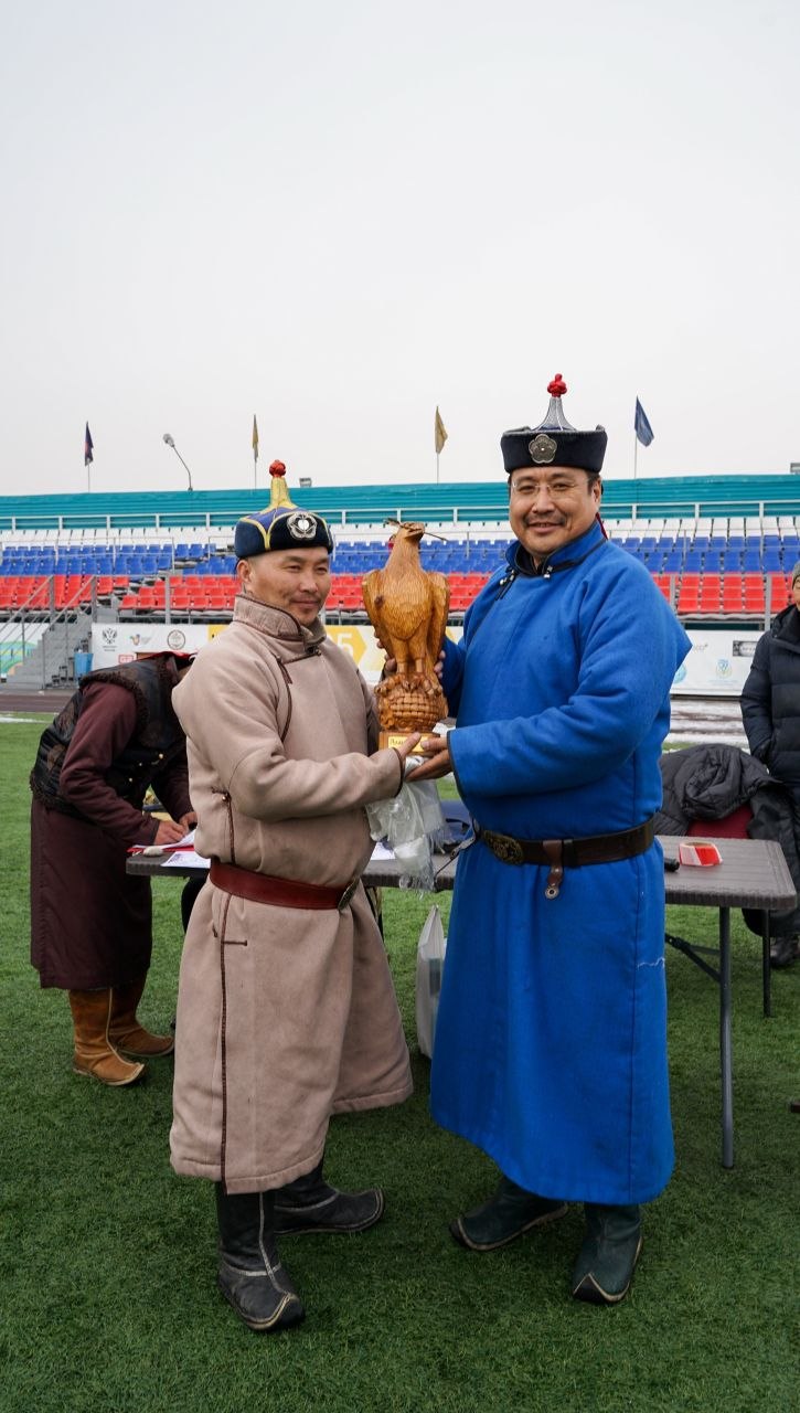 В Туве прошел республиканский турнир по стрельбе из традиционного лука на Кубок Главы республики В Туве прошел республиканский турнир по стрельбе из традиционного лука на Кубок Главы республики