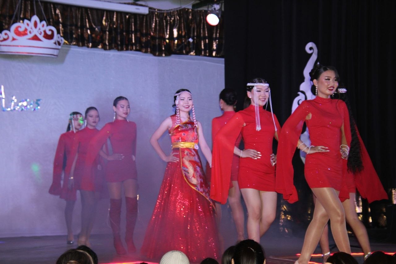 Милана Монгуш стала «Мисс Чаа-Холь-2026» Милана Монгуш стала «Мисс Чаа-Холь-2026»