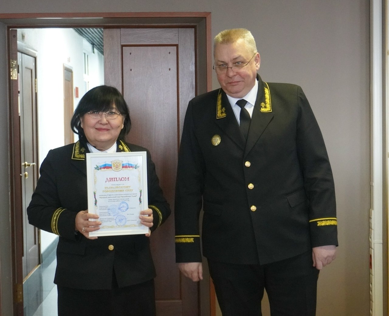 Шииткекчилер чвлели Тываны э дээре судтарын илереткен Шииткекчилер чвлели Тываны э дээре судтарын илереткен