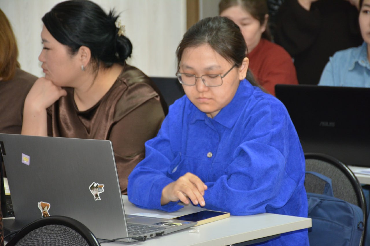 В Национальной библиотеке республики стартовал курс по искусственному интеллекту В Национальной библиотеке республики стартовал курс по искусственному интеллекту