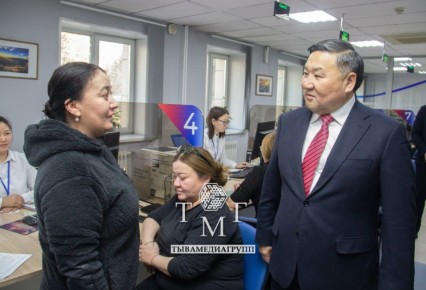 Флагманская клиентская служба Социального фонда Тувы: Глава оценил новые форматы обслуживания граждан