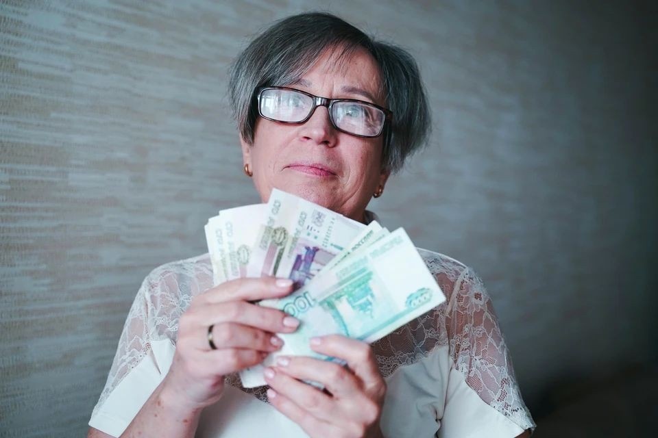 Россияне обсуждают идеальный размер пенсии: что говорят цифры