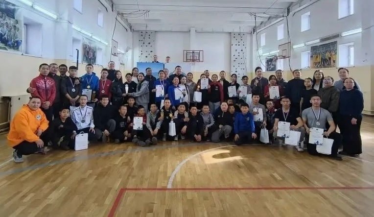 В Туве прошло первенство по спортивному туризму В Туве прошло первенство по спортивному туризму