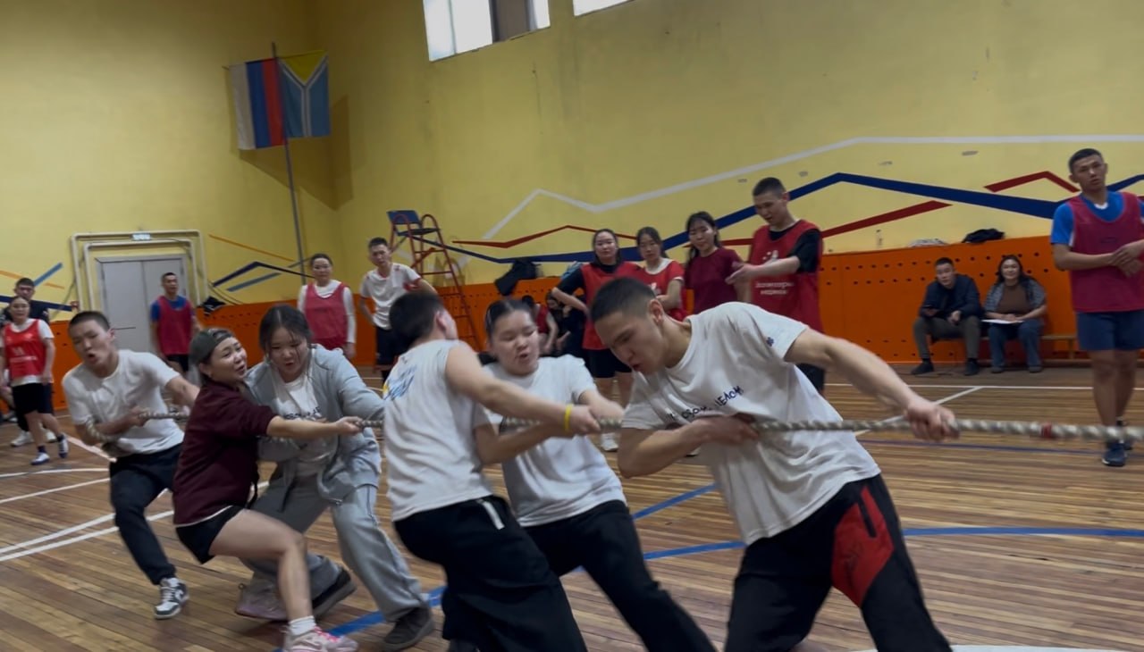 Волонтеры Кызыла соревновались в спартакиаде Волонтеры Кызыла соревновались в спартакиаде