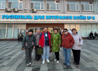 Волонтеры из Эрзина навестили раненых военнослужащих из Тувы в московском госпитале