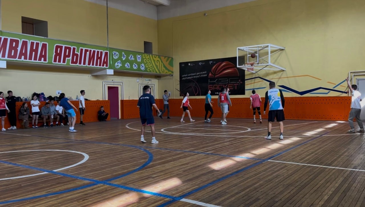 Волонтеры Кызыла соревновались в спартакиаде