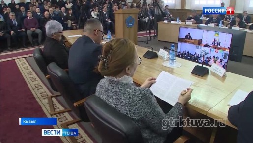 Правительство за год. Сегодня Правительство республики представило Верховному Хуралу отчёт о результатах деятельности за 2025 год