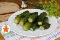 Незабываемый вкус: готовим малосольные огурцы всего за сутки