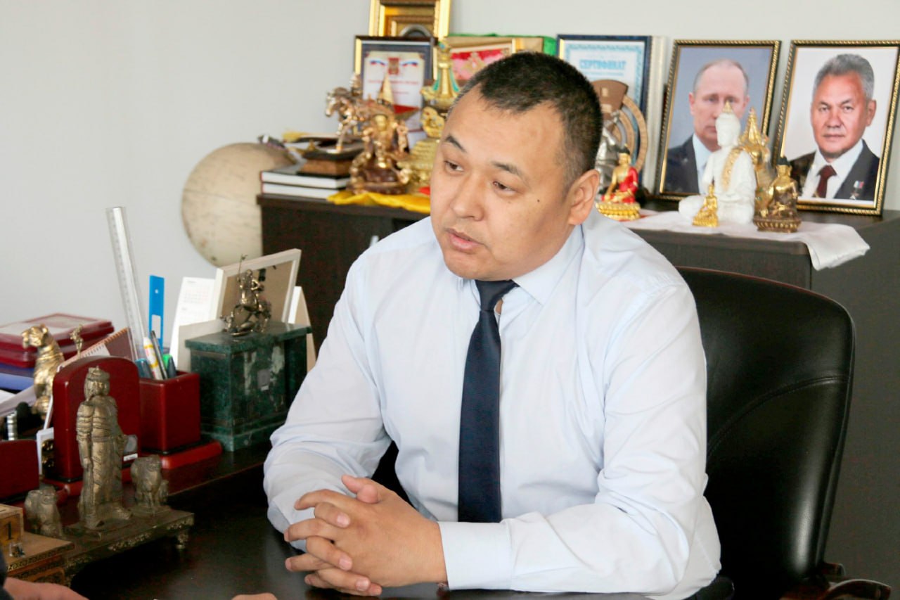 Кан-оол Даваа встретился с подопечными кадровой программы «Герои Тувы» Кан-оол Даваа встретился с подопечными кадровой программы «Герои Тувы»