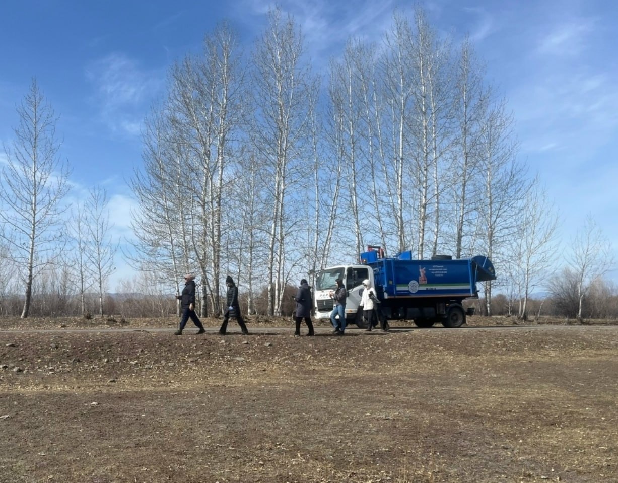 Чн-Хемчик кожуунну албан черлери ыдыктыг черлерни болгаш боттарыны девискээрлерин аштап арыглаанын чагырга чери дынаткан Чн-Хемчик кожуунну албан черлери ыдыктыг черлерни болгаш боттарыны девискээрлерин аштап арыглаанын чагырга чери дынаткан