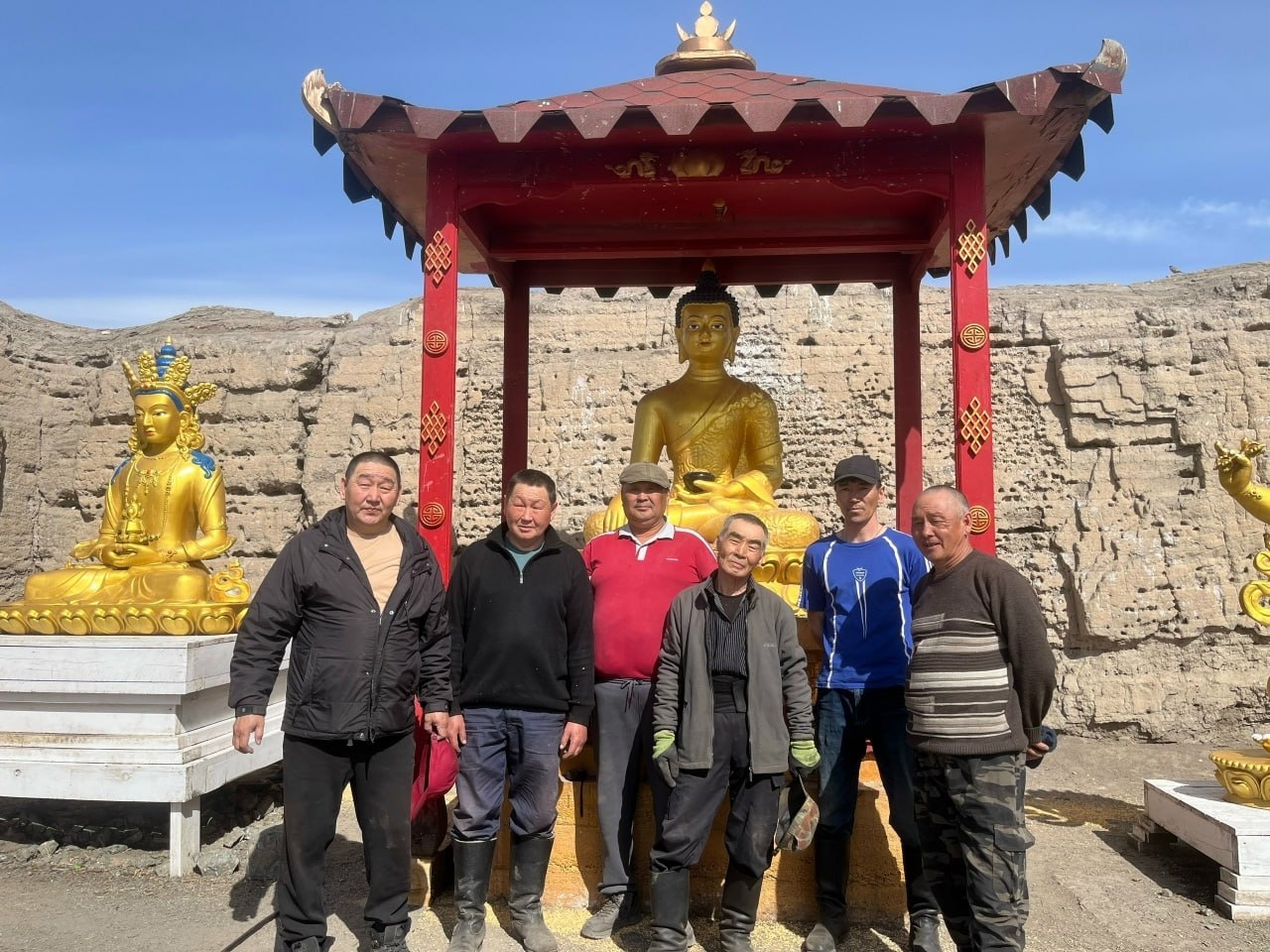 Чн-Хемчик кожуунну албан черлери ыдыктыг черлерни болгаш боттарыны девискээрлерин аштап арыглаанын чагырга чери дынаткан Чн-Хемчик кожуунну албан черлери ыдыктыг черлерни болгаш боттарыны девискээрлерин аштап арыглаанын чагырга чери дынаткан