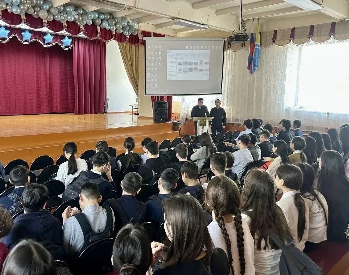 С начала года сотрудники Госавтоинспекции Тувы охватили профилактикой 7 тысяч граждан С начала года сотрудники Госавтоинспекции Тувы охватили профилактикой 7 тысяч граждан