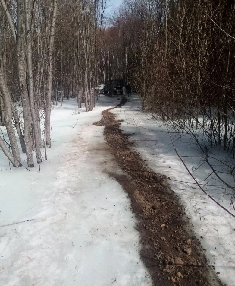 Суггат экиде, джт элбек. Иштии-Хем суму чагыргазыны ажылдакчылары суггат бугазын белеткеп эгелей бергенин чагырга чери дынаткан Суггат экиде, джт элбек. Иштии-Хем суму чагыргазыны ажылдакчылары суггат бугазын белеткеп эгелей бергенин чагырга чери дынаткан