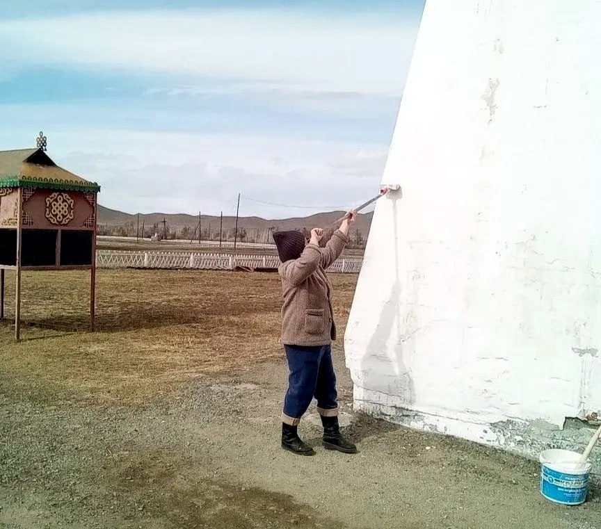 Чн-Хемчик кожуунну албан черлери ыдыктыг черлерни болгаш боттарыны девискээрлерин аштап арыглаанын чагырга чери дынаткан Чн-Хемчик кожуунну албан черлери ыдыктыг черлерни болгаш боттарыны девискээрлерин аштап арыглаанын чагырга чери дынаткан