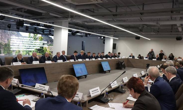 Туризм как драйвер экономики: развитие инфраструктуры и раскрытие уникального потенциала Сибири обсудили в Красноярске Туризм как драйвер экономики: развитие инфраструктуры и раскрытие уникального потенциала Сибири обсудили в Красноярске