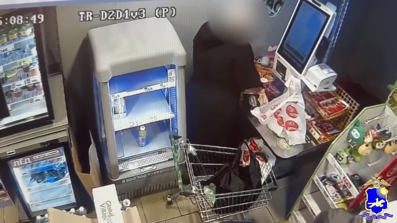 В Кызыле полицейские раскрыли кражу товаров из супермаркета