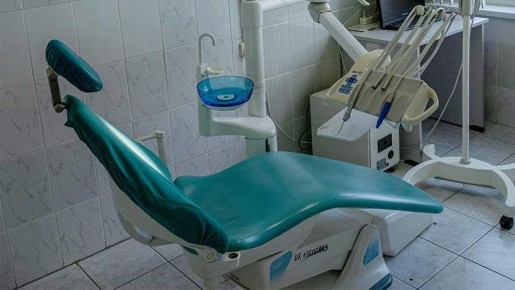 Стоматологи объясняют, как избежать ошибок в уходе за зубами