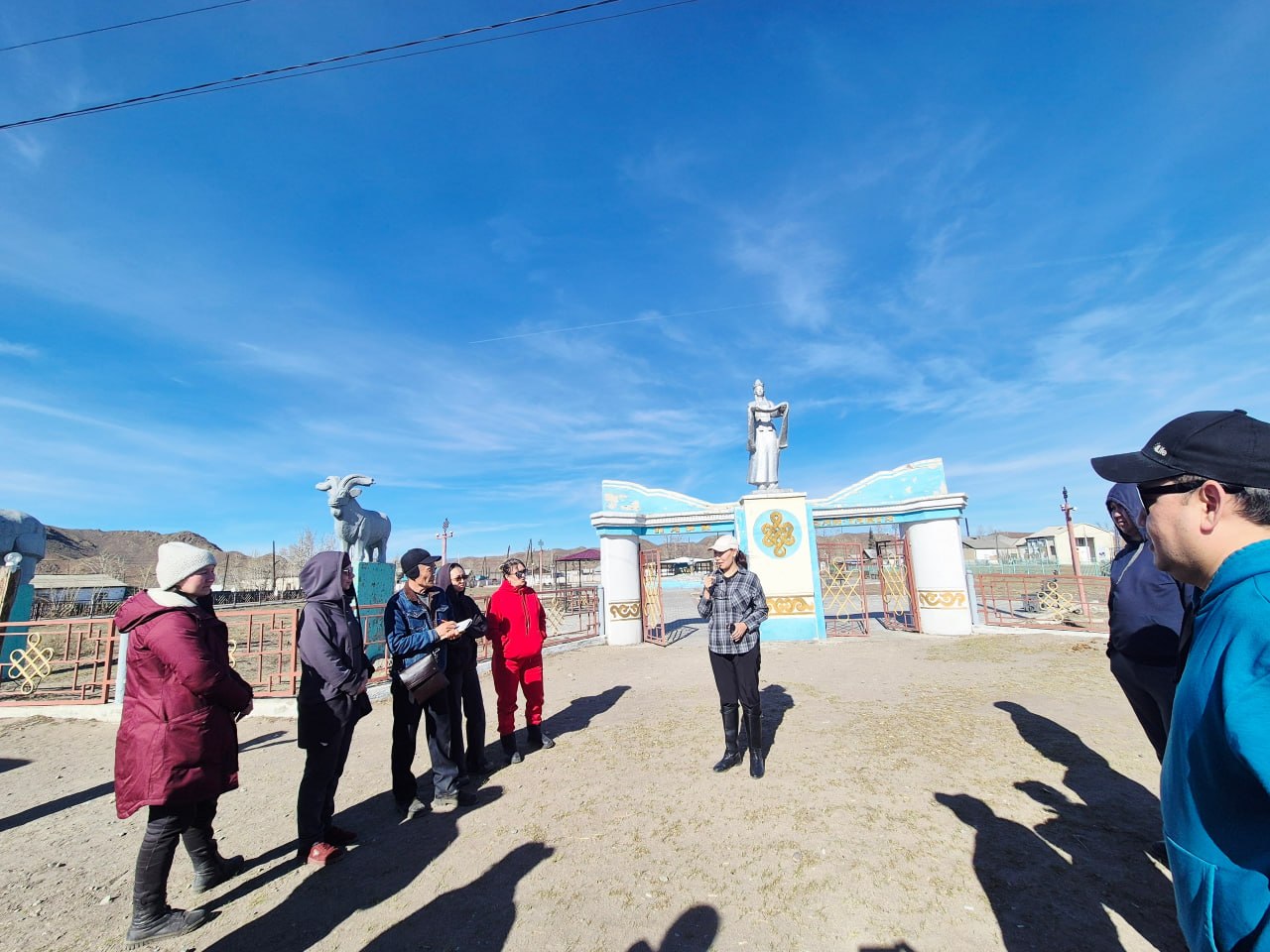 В ТувГУ завершились курсы повышения квалификации для экскурсоводов-гидов В ТувГУ завершились курсы повышения квалификации для экскурсоводов-гидов