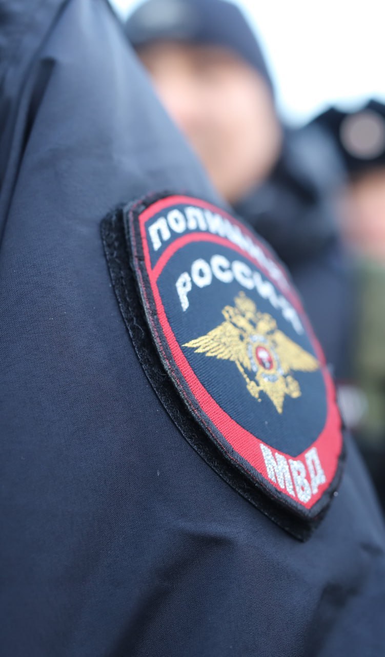 Полицейские Чеди-Хольского района задержали мужчину, подозреваемого в систематическом избиении супруги и несовершеннолетних детей