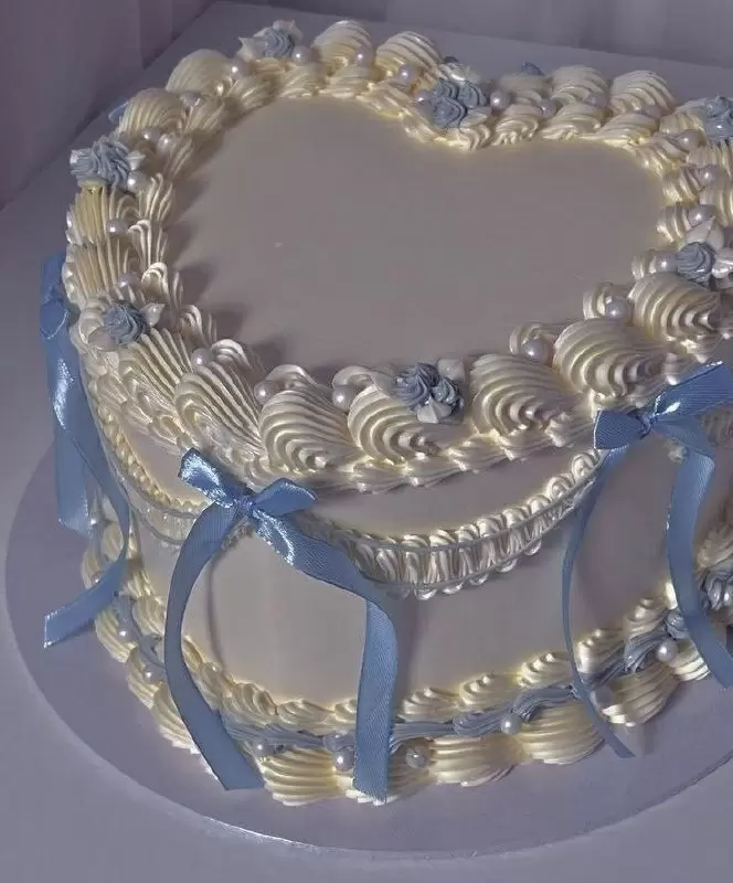 Как получить перламутровый эффект в кремовых рюшах: советы экспертов