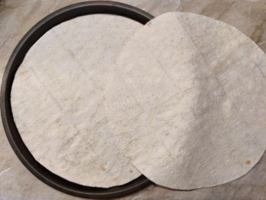 Необычная пицца из лаваша: быстро, просто и очень вкусно