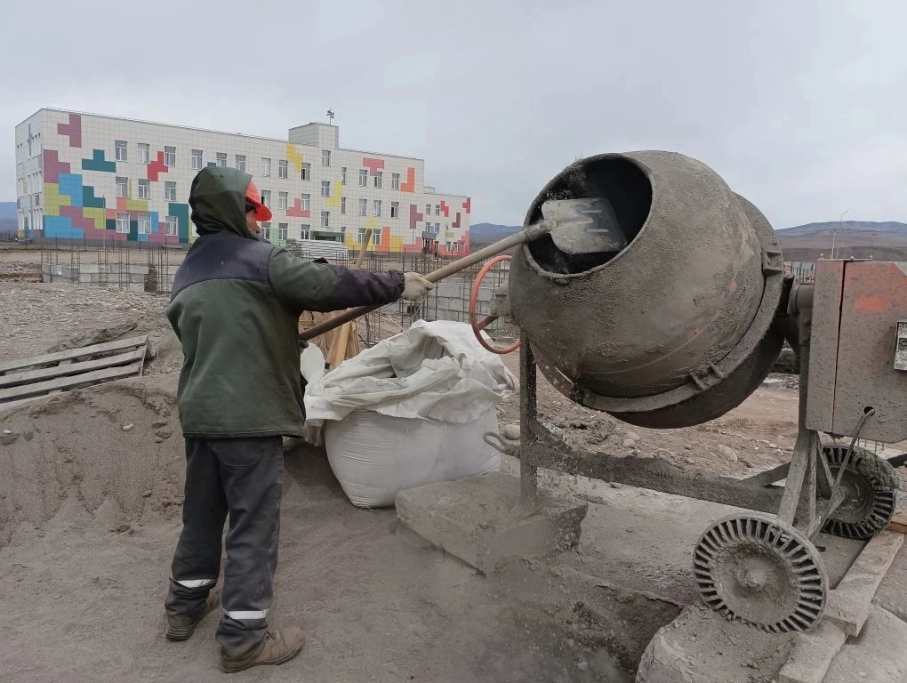 Замминистра просвещения РФ: «Тува за три года сделала большой шаг в развитии образовательной инфраструктуры» Замминистра просвещения РФ: «Тува за три года сделала большой шаг в развитии образовательной инфраструктуры»