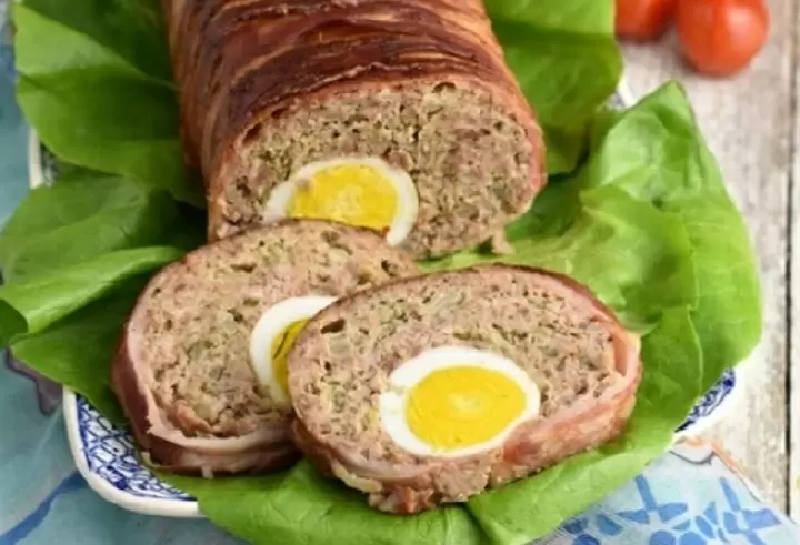 Мясной рулет с яйцом в духовке — простой путь к сочной подаче