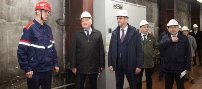 Россияны энергетика сайыдыны оралакчызы Петр Конюшенко Тываны найысылалында кол энергетика объектилерин кезээн