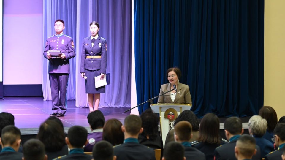 � ������ ������ XI ��������� ������-������������ ����������� ������� ����� ���� �� �����