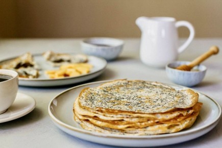 Нежные блины с маком