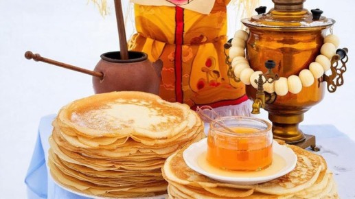 Брянцы продолжают традицию блинов на Масленицу