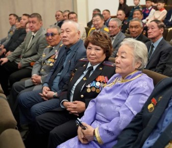 ��������� �������: � ����������� ������� ���������� ��� ���� ����� �������� - 10 ������, �� ������ ����� � ��������� �������� ���� ��������� ���