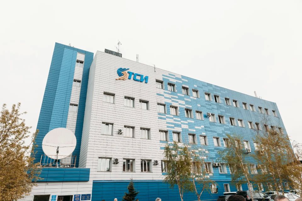 Владислав Ховалыг оценил цифровые разработки «Тывасвязьинформа» в День радио Владислав Ховалыг оценил цифровые разработки «Тывасвязьинформа» в День радио