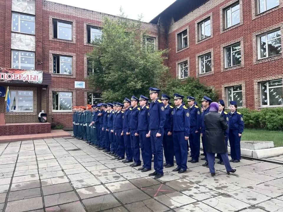 В школе №1 имени М.А. Бухтуева отметили День детских общественных объединений