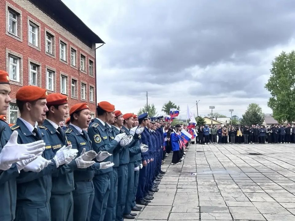 В школе №1 имени М.А. Бухтуева отметили День детских общественных объединений В школе №1 имени М.А. Бухтуева отметили День детских общественных объединений