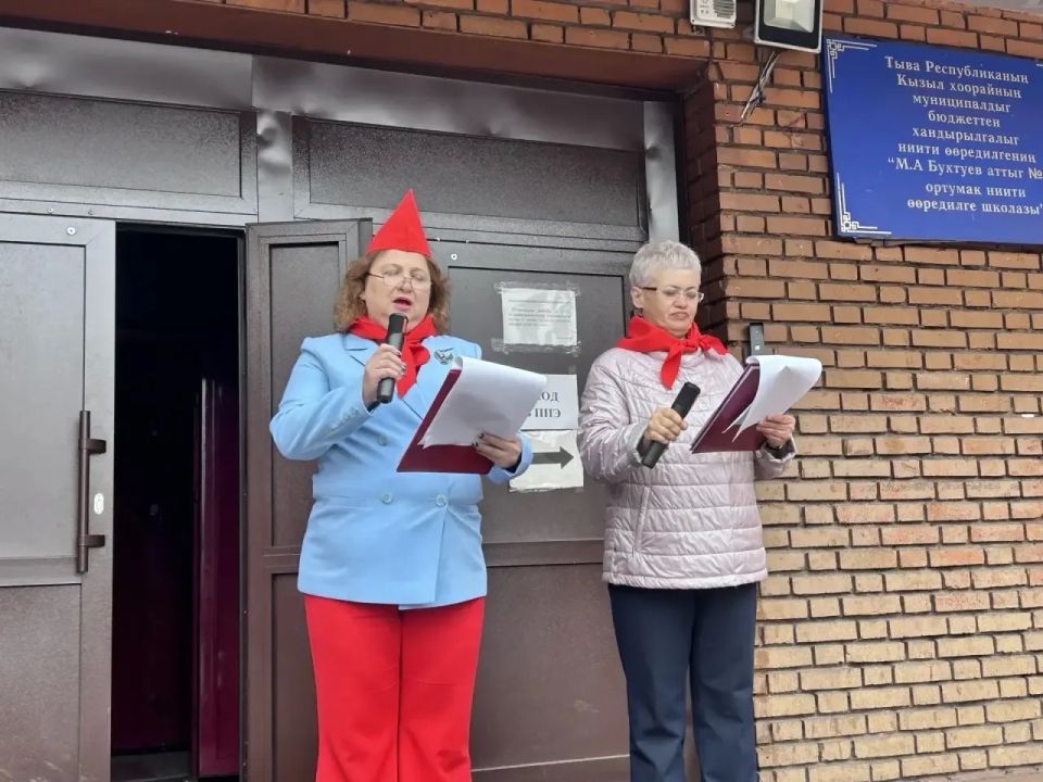 В школе №1 имени М.А. Бухтуева отметили День детских общественных объединений В школе №1 имени М.А. Бухтуева отметили День детских общественных объединений