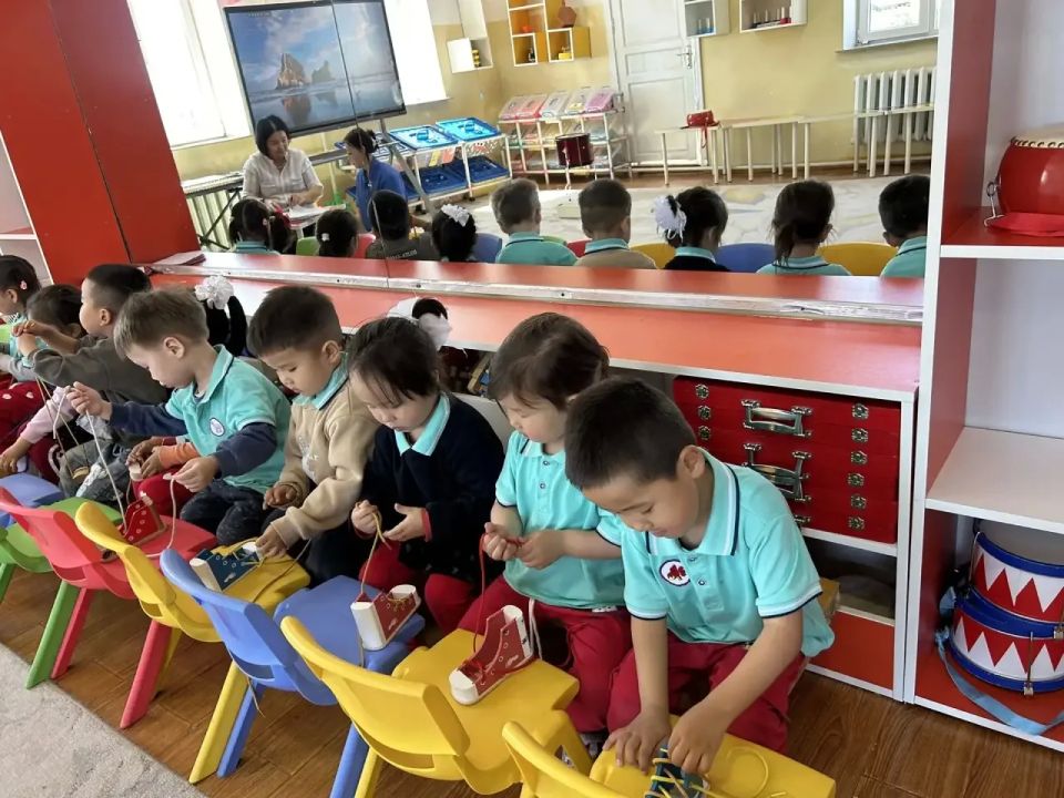 Международное сотрудничество педагогов дошкольного образования России (регион Тува) и Монголии Международное сотрудничество педагогов дошкольного образования России (регион Тува) и Монголии