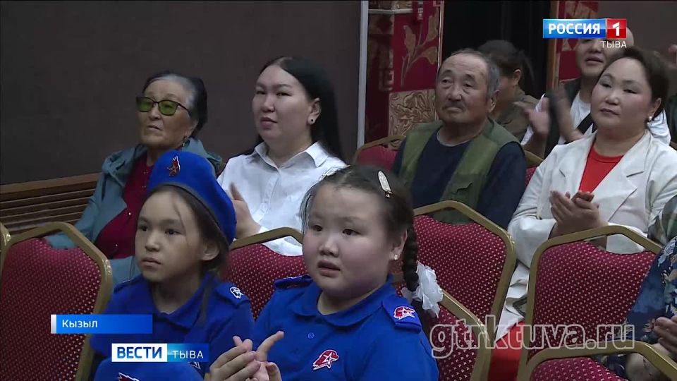 От Кирилла и Мефодия. От берестяных грамот до современных романов