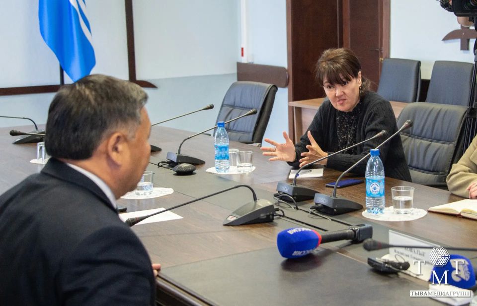Владислав Ховалыг: «Президент положительно оценил работу нашей команды, но расслабляться нельзя» Владислав Ховалыг: «Президент положительно оценил работу нашей команды, но расслабляться нельзя»