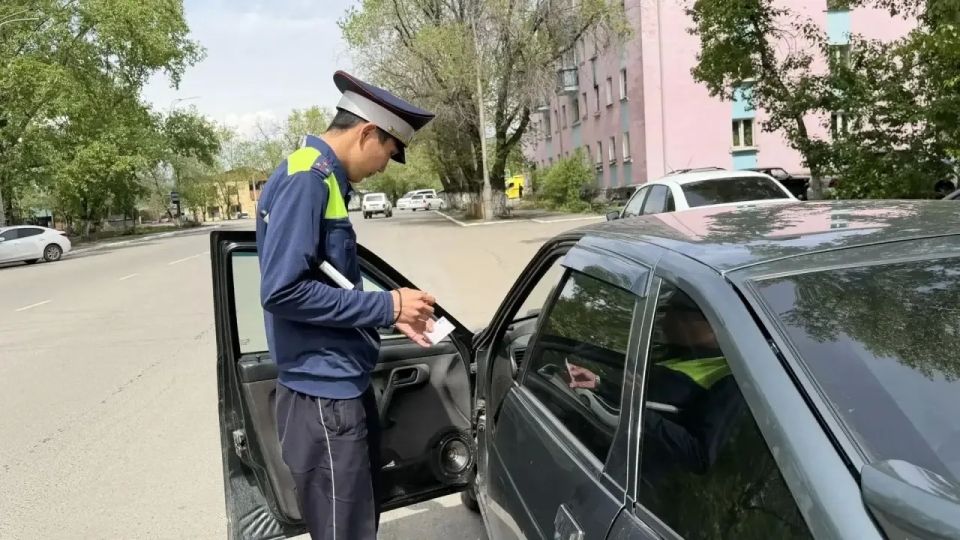 Госавтоинспекция Кызыла провела мероприятие «Внимание, дети!» перед летними каникулами Госавтоинспекция Кызыла провела мероприятие «Внимание, дети!» перед летними каникулами
