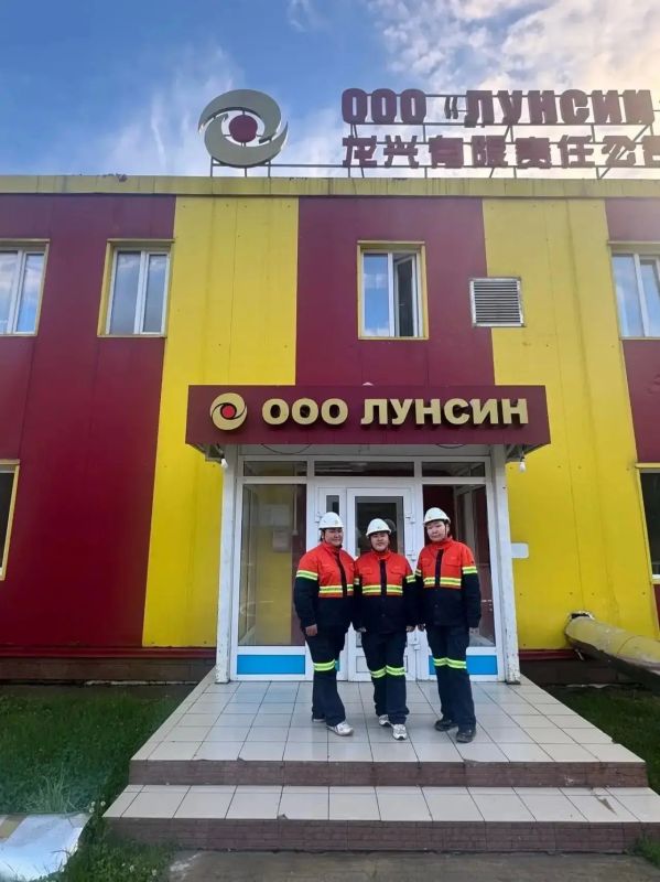 Мастера Ак-Довуракского горного техникума прошли стажировку на ведущих горнорудных предприятиях Мастера Ак-Довуракского горного техникума прошли стажировку на ведущих горнорудных предприятиях