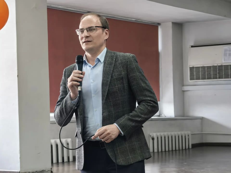 Торжественно открылись двери уникальной площадки творчества - школы «Лето в Центре Азии» Торжественно открылись двери уникальной площадки творчества - школы «Лето в Центре Азии»