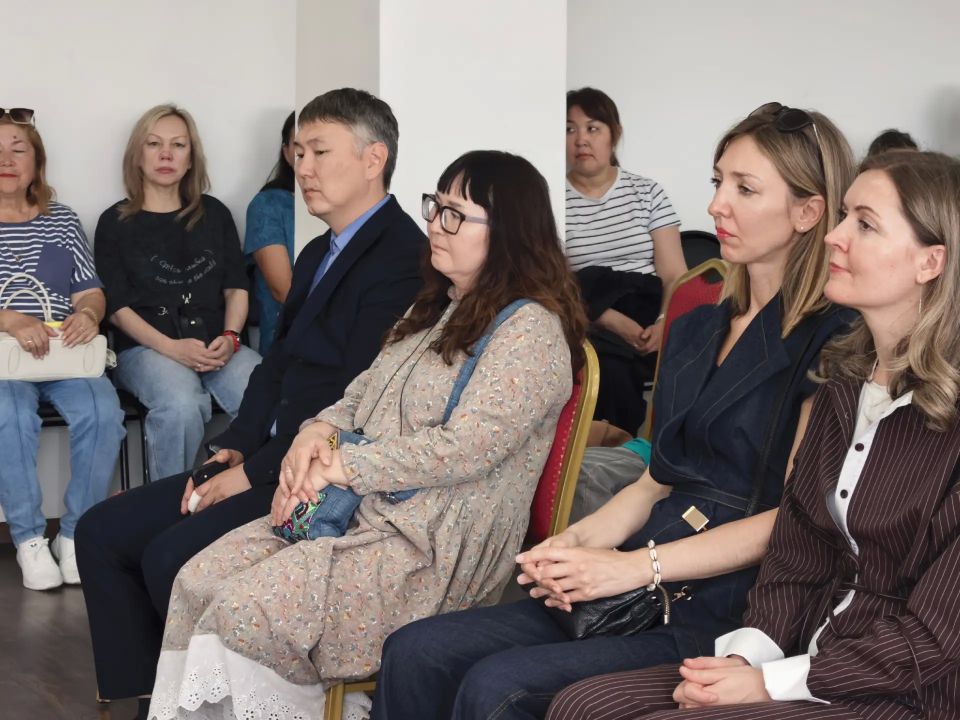 Торжественно открылись двери уникальной площадки творчества - школы «Лето в Центре Азии» Торжественно открылись двери уникальной площадки творчества - школы «Лето в Центре Азии»