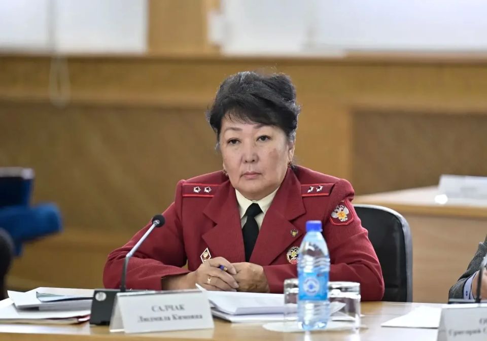 Владислав Ховалыг: На аппаратном совещании обсудили обеспечение безопасности детей летом Владислав Ховалыг: На аппаратном совещании обсудили обеспечение безопасности детей летом