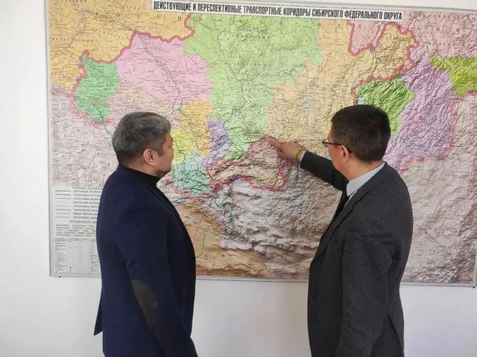 Слушатель региональной программы «Герои Тувы» Айдын Ооржак успешно завершил 3-ю межмодульную практику, организованную на базе Министерства экономического развития и промышленности Республики Тыва Слушатель региональной программы «Герои Тувы» Айдын Ооржак успешно завершил 3-ю межмодульную практику, организованную на базе Министерства экономического развития и промышленности Республики Тыва