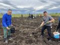 В Туве посадили 8 тонн картофеля в рамках благотворительной акции