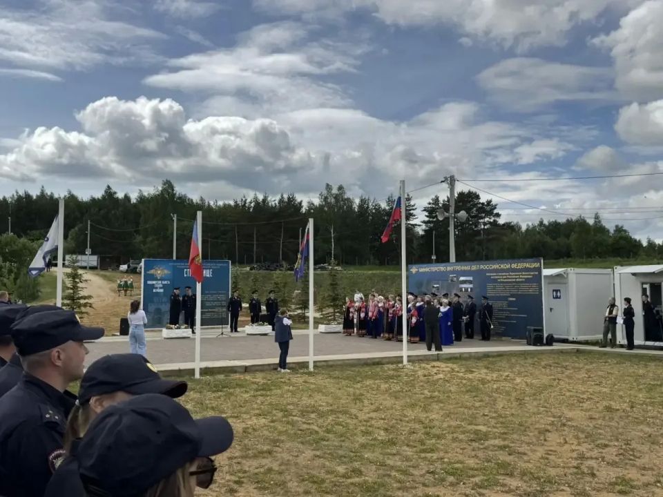 Полицейские из Тывы показали достойный результат на чемпионате МВД России по стрельбе в Суздале Полицейские из Тывы показали достойный результат на чемпионате МВД России по стрельбе в Суздале