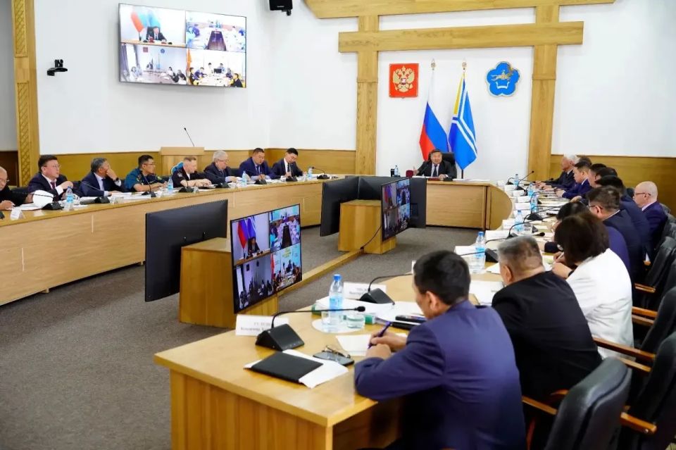 Владислав Ховалыг: На аппаратном совещании заслушал доклады об оперативной обстановке за неделю Владислав Ховалыг: На аппаратном совещании заслушал доклады об оперативной обстановке за неделю